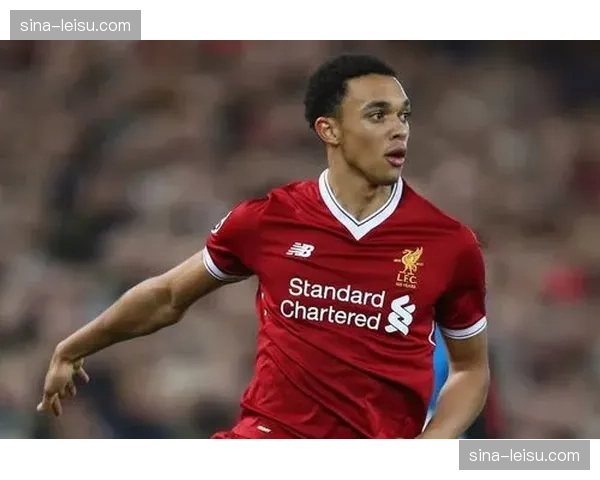 利物浦右后卫位置告急 琼斯客串边卫成应急方案